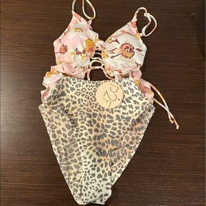 One piece bathing suit